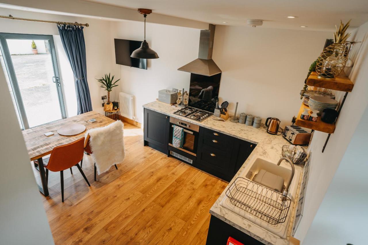 The Little Cottage By Truabode Holiday Lets & Short Lets Newquay - Parking, Wifi & Pet Friendly Brauneberg Oda fotoğraf